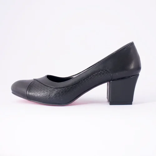 کفش چرم مصنوعی زنانه مدل ورژن 3 سانت